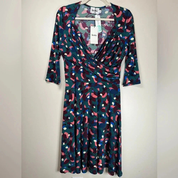 Leota “Noleena” Faux Wrap Style Abstract Print A-Line Dress Women’s Size Medium - Picture 1 of 7